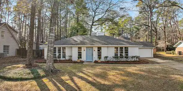 225 Bay Park Drive