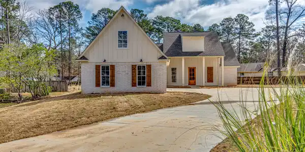 113 Stonington Court