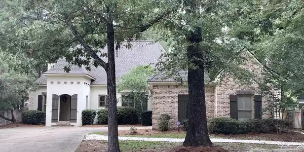 404 Daniel Drive