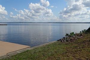 143 OVERLOOK PT DR