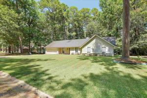 531 CAMELIA TRL
