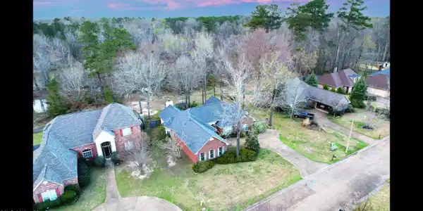 117 Fox Hollow Bend