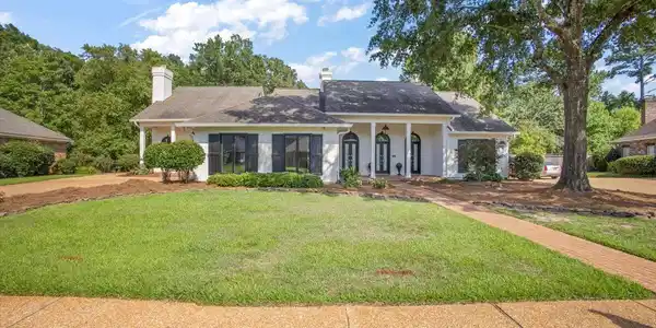 537 Northwind Drive