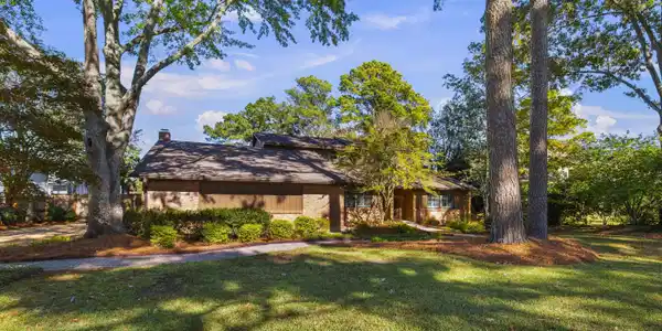 207 Audubon Point Drive