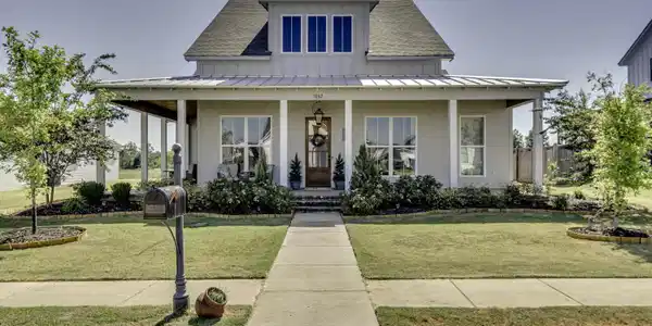 1002 Crepe Myrtle Drive