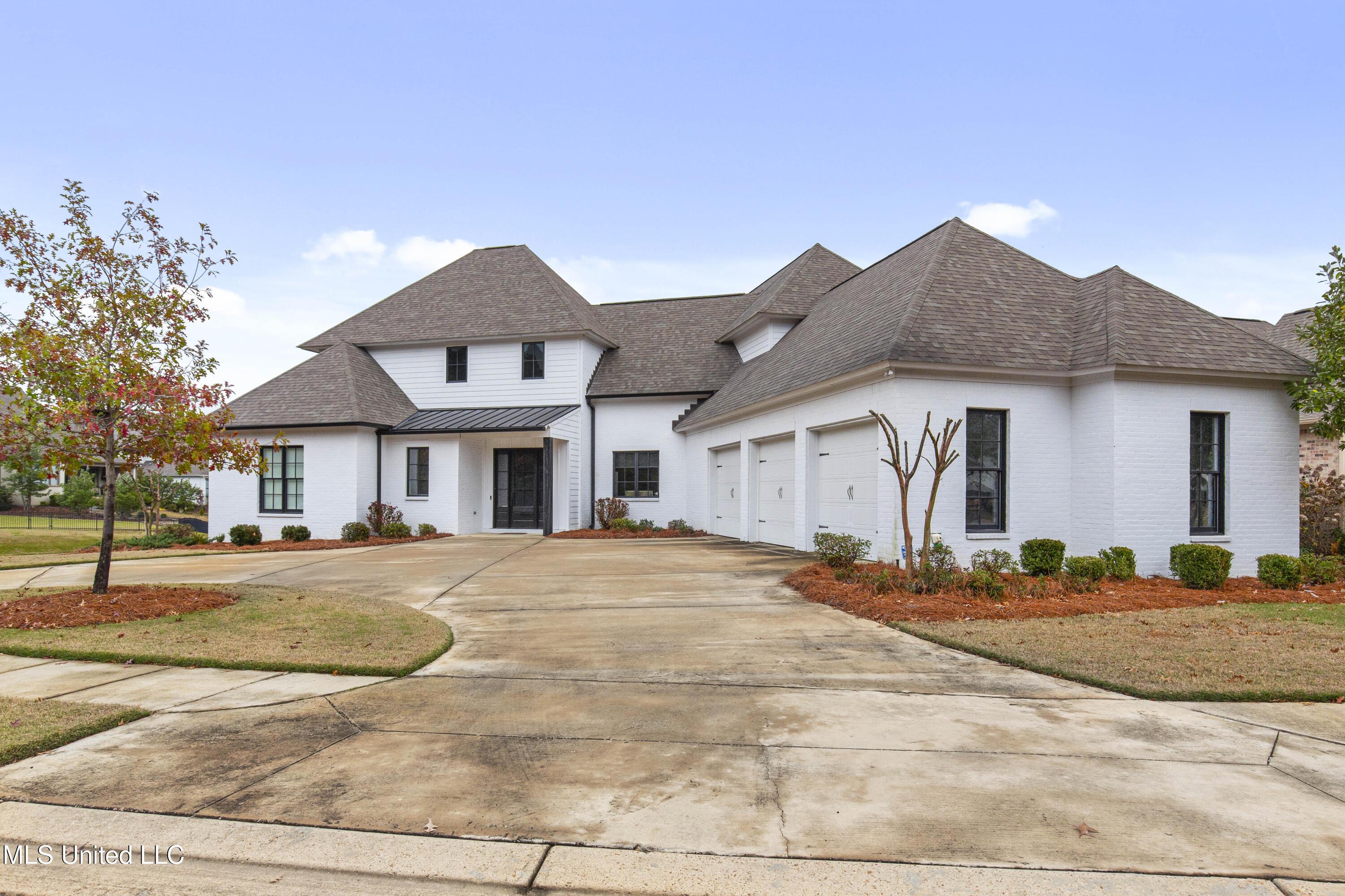 Image 1: Front of Home