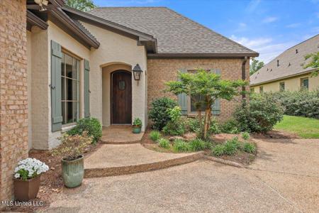 407 Belle Pointe Lane