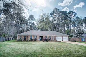 125 REDBUD TRL