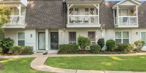 550 POST RD