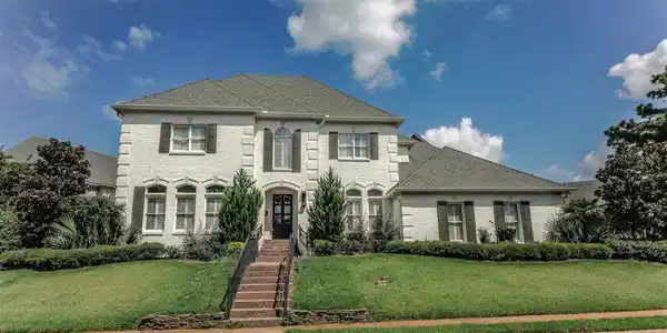 130 OVERLOOK PT DR