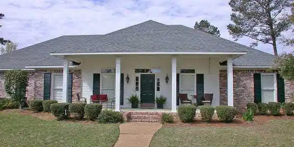 211 Lake Breeze Dr Drive