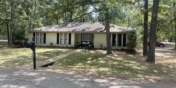 113 Holly Trail Trail