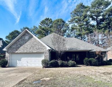 106 Pine Ridge Circle