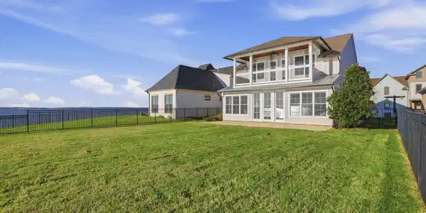Image 3: Backyard Views