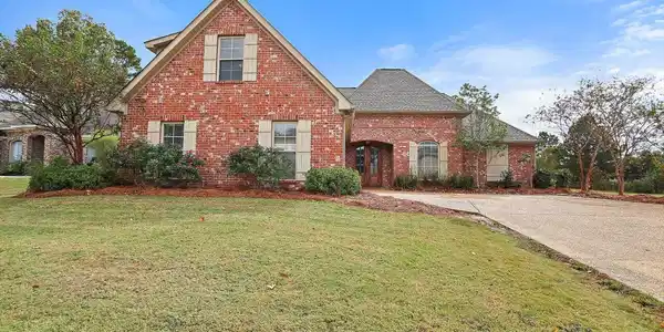 277 Hidden Hills Parkway