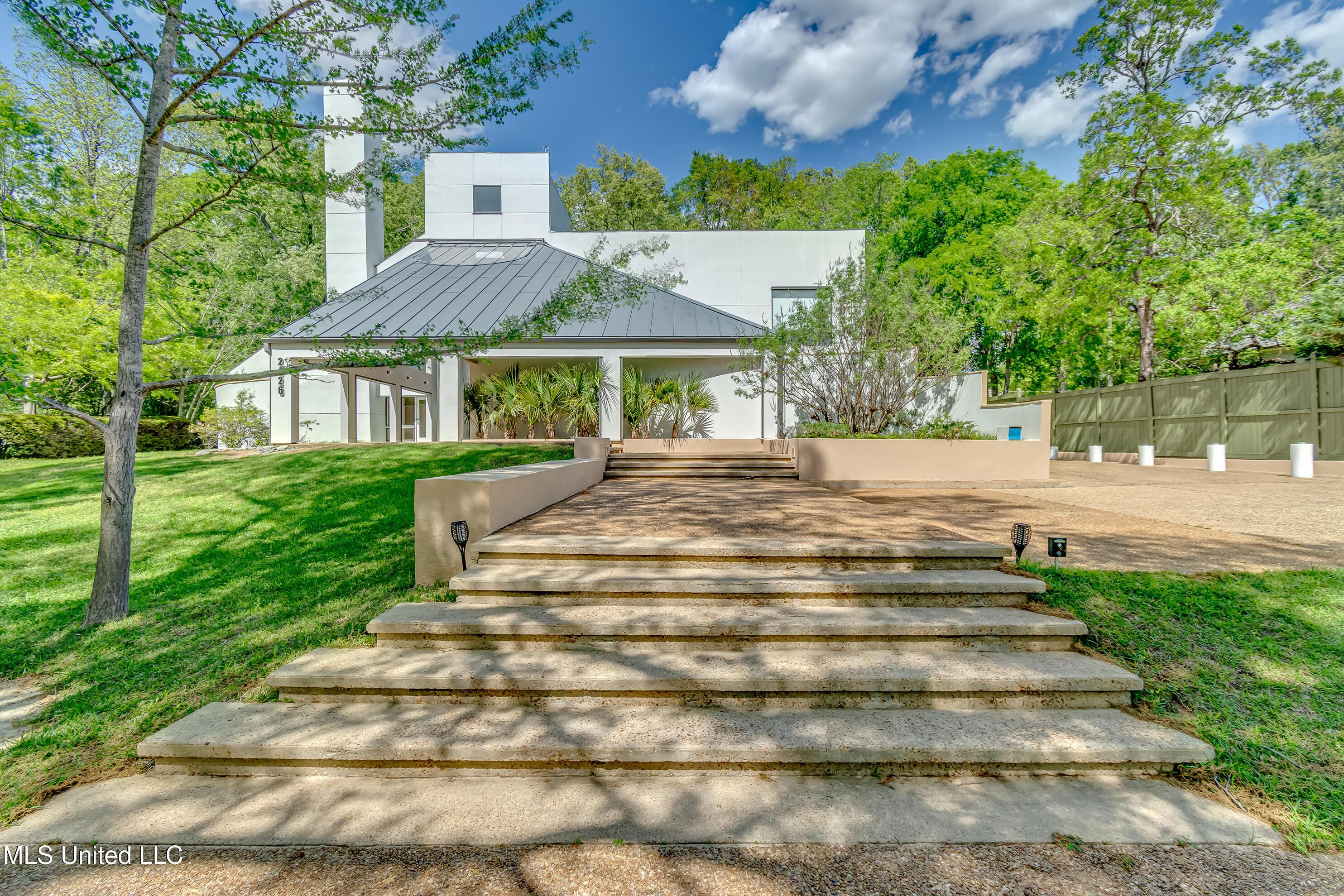 Image 1: 2426 Eastover Drive