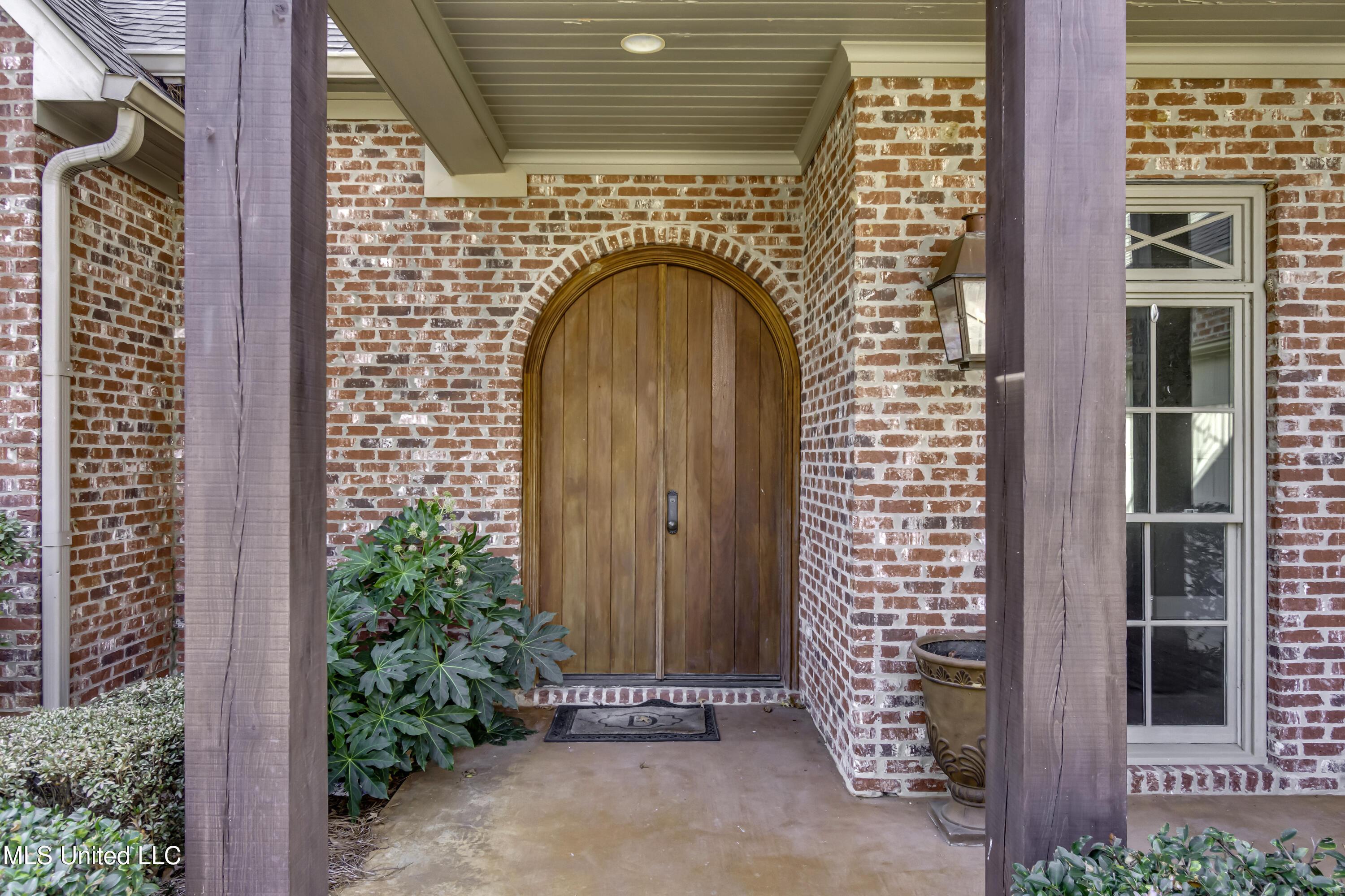 Image 2: 107 Northlake Ln-