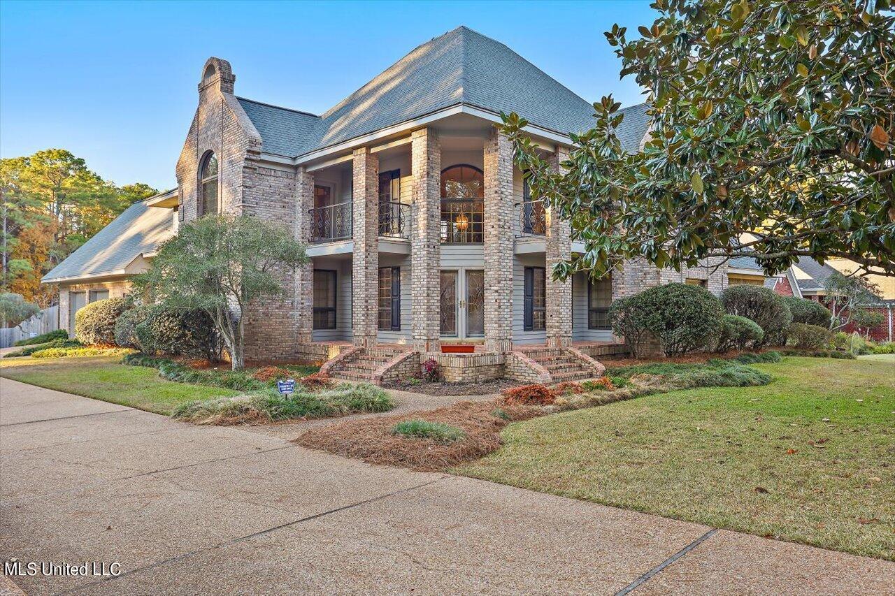 210 Stonington Drive, Brandon, MS lhrmls01888581