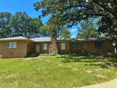 108 Wynndale Lake Road
