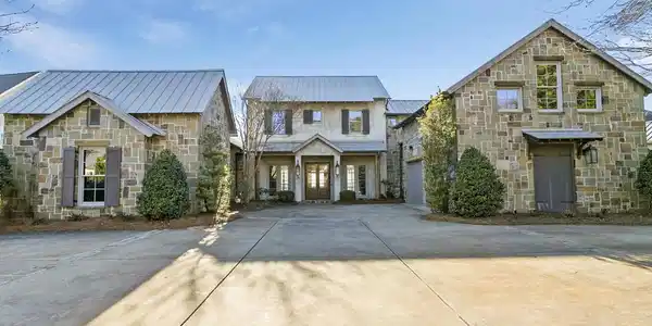 106 Grandview Circle