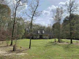 617 FOREST VIEW LN