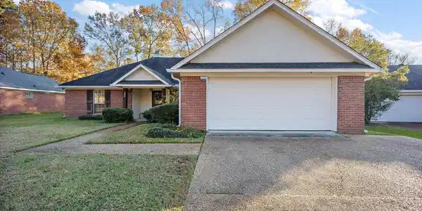 509 Greenhead Circle