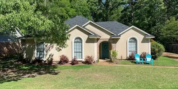 113 Hanover Drive