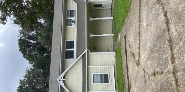 221 Brendalwood Boulevard