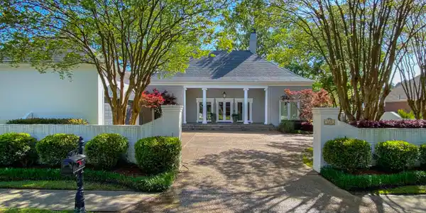 360 Long Cove Drive