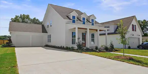 266 Arbor Trails