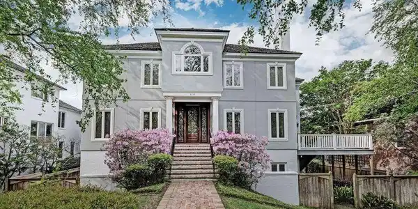 408 Roses Bluff Drive