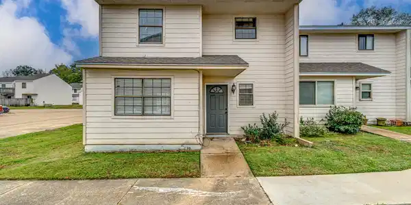 1043 Windrose Drive