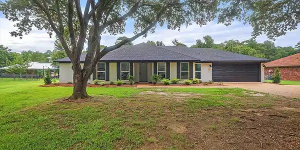 310 Lakeside Drive