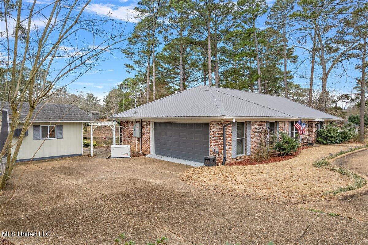 Image 3: 03-DJI_0734