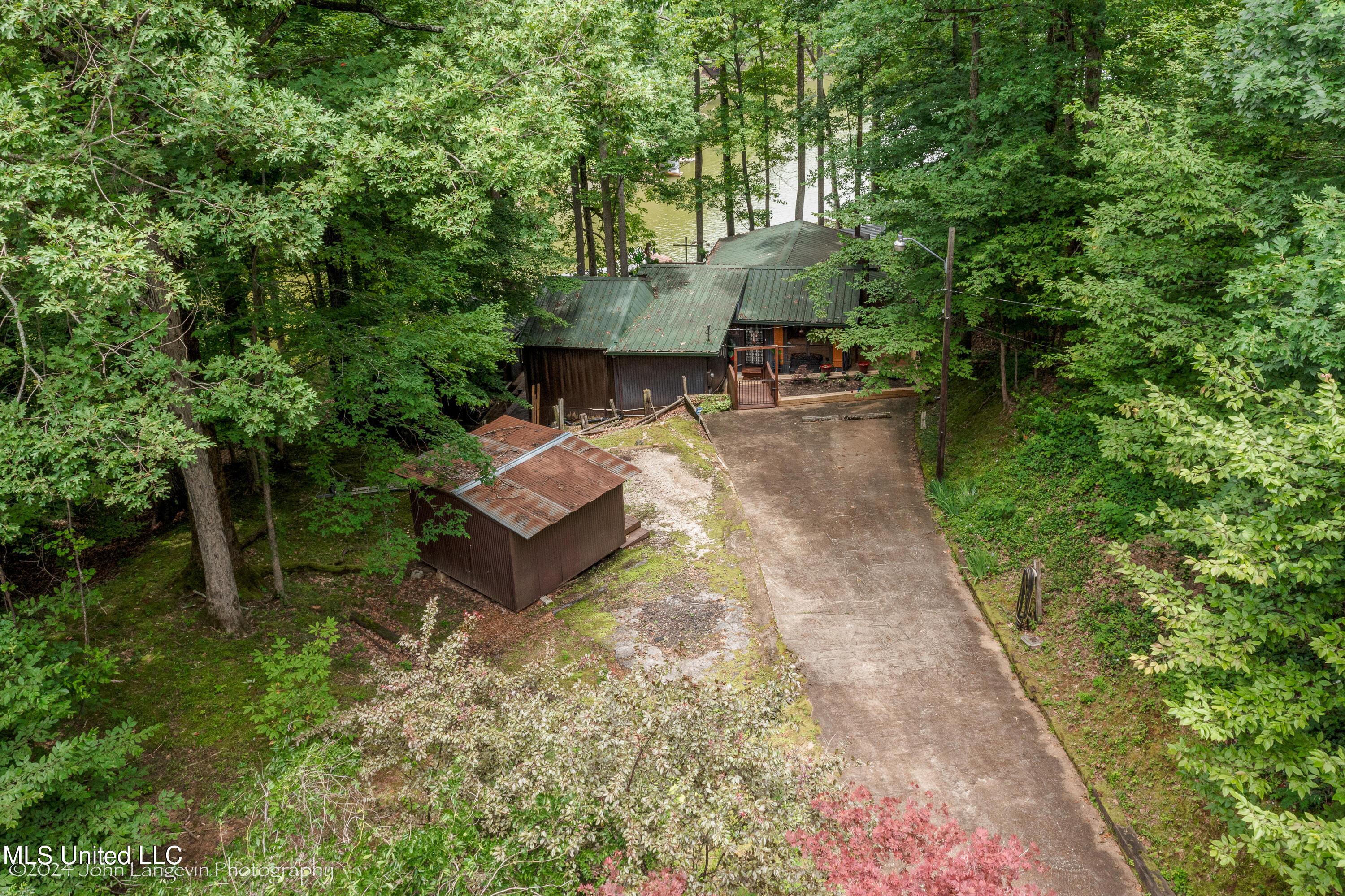 Image 2: Aerial of Driveway