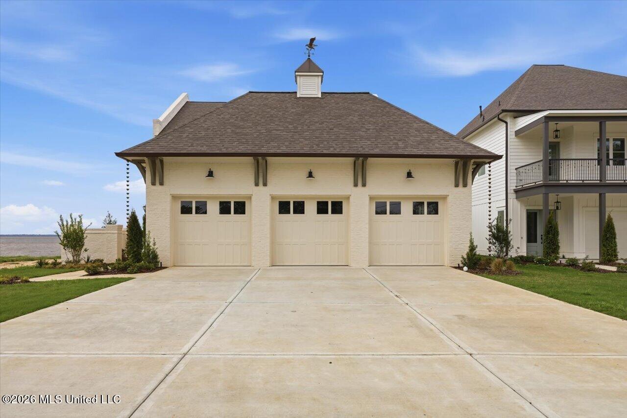 Image 3: 01-609 Osprey Cove _ Home Tours MS