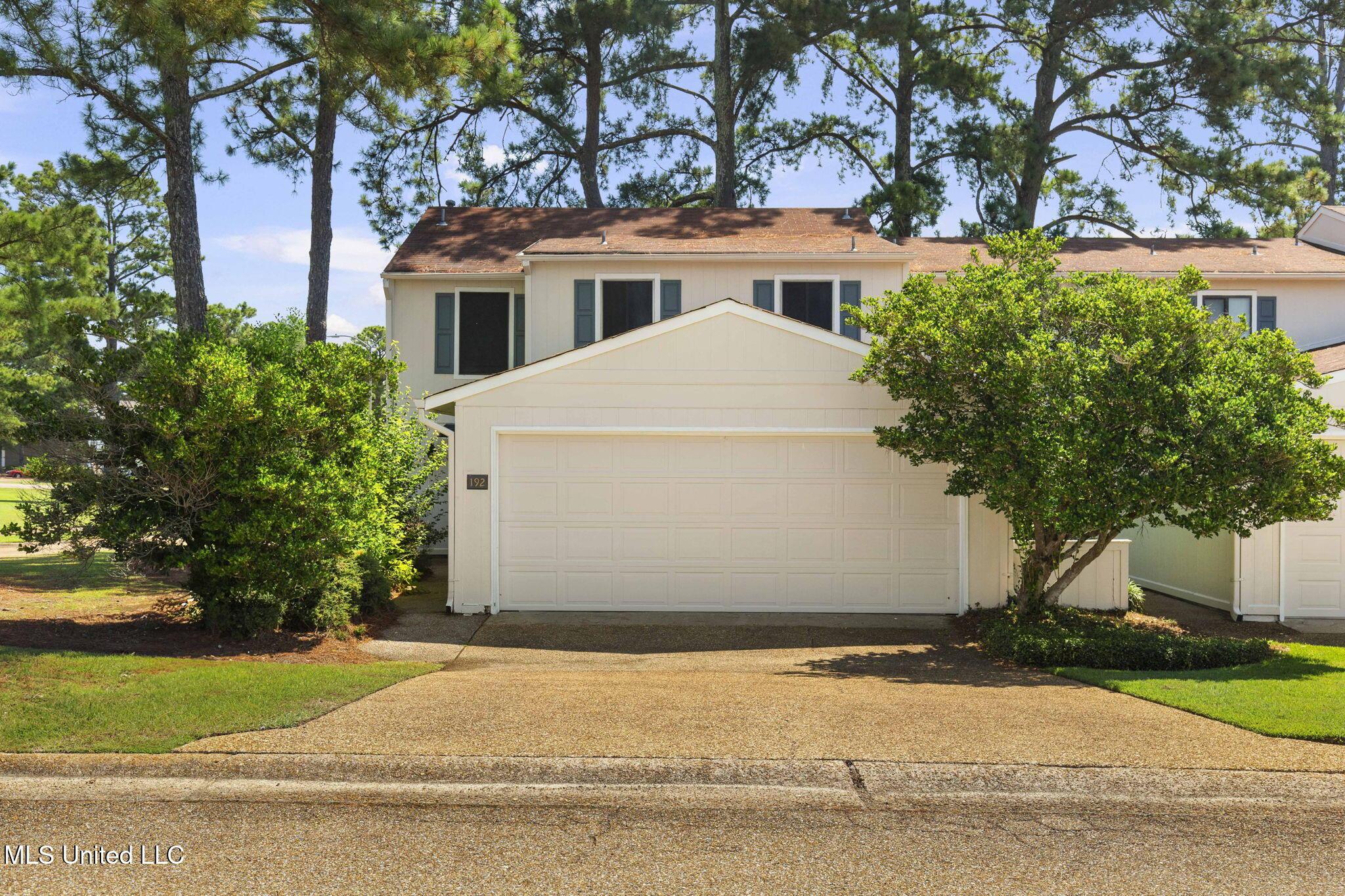 Image 2: 1-web-or-mls-192 Lakebend-1