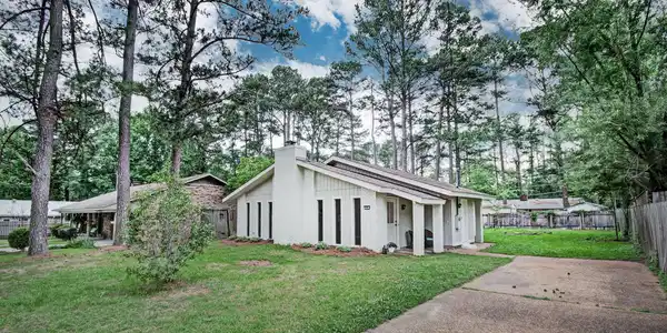 105 Summit Drive