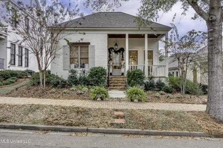 107 Louisiana Street