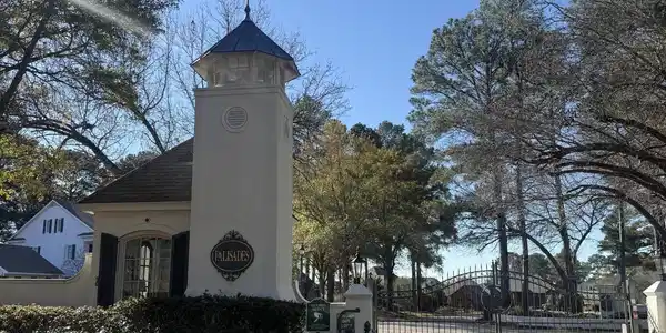 101 Grandview Circle