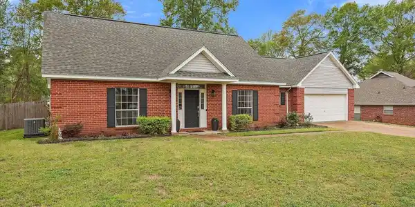 104 Rustic Drive