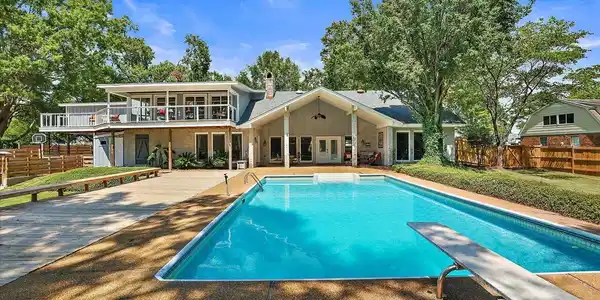 104 Audubon Point Drive
