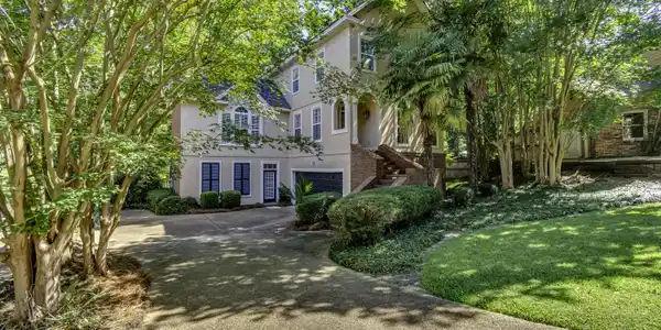 112 Winter Teal Place