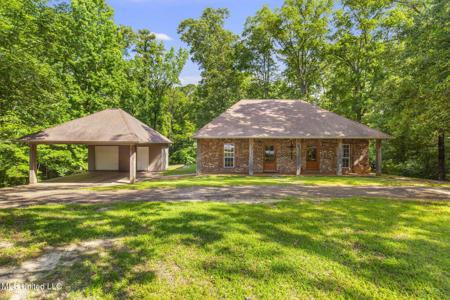 500 E Dewey Camp Drive