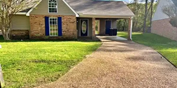123 Shadow Hill Drive Drive