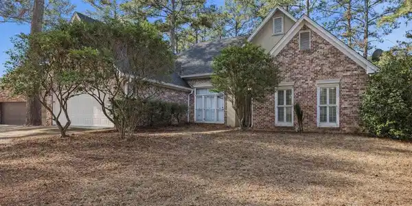 118 Pine Ridge Circle