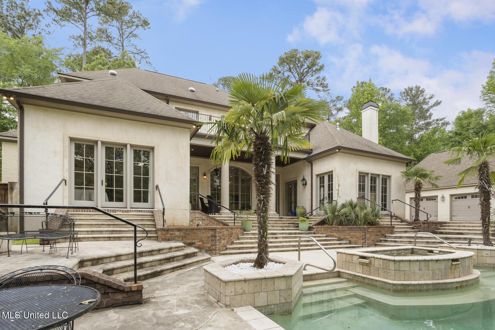 Image 1: 104 Summerlake-69