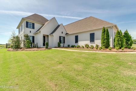 224 Reunion Drive