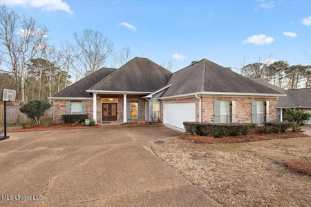 707 Highland Place