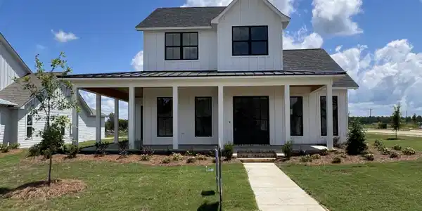 1000 Crepe Myrtle Drive